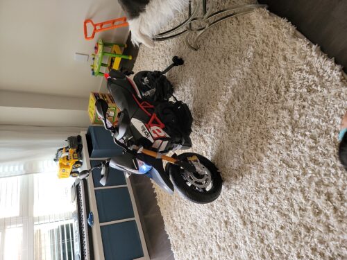 Tobbi 12V Battery Powered Kids Motorcycle Bike Ride On Toy W/ Training Wheels photo review