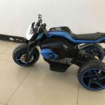 Tobbi 12V Kids Motorcycle Toy 3 Wheels Electric Trike for Boys and Girls photo review
