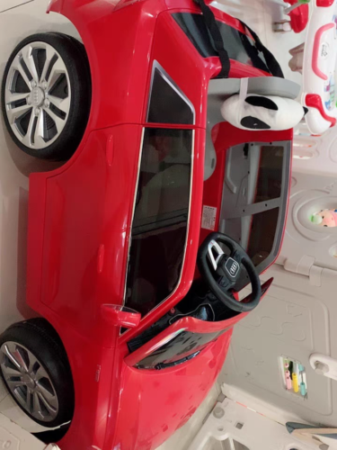 Tobbi 12V Audi Q8 Kids Electric Car With Remote Control, Red photo review