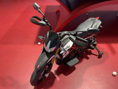 Tobbi Aprilia Licensed 12V Kids Toy Motorcycle, Black photo review