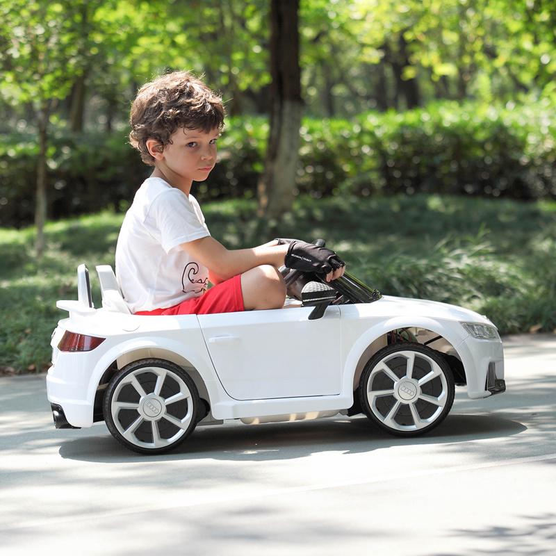 Tobbi Audi TT RS Ride On Car For Kids With Remote Control, White audi tt rs licensed ride on car white 39
