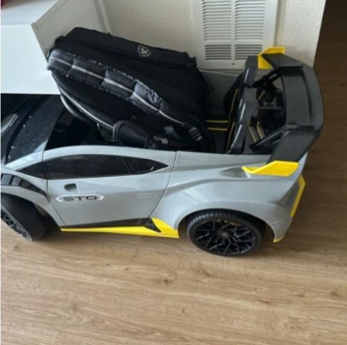 24V Licensed Lamborghini STO Kids Electric Ride On Car, Battery Powered Toy Car with Remote Control photo review